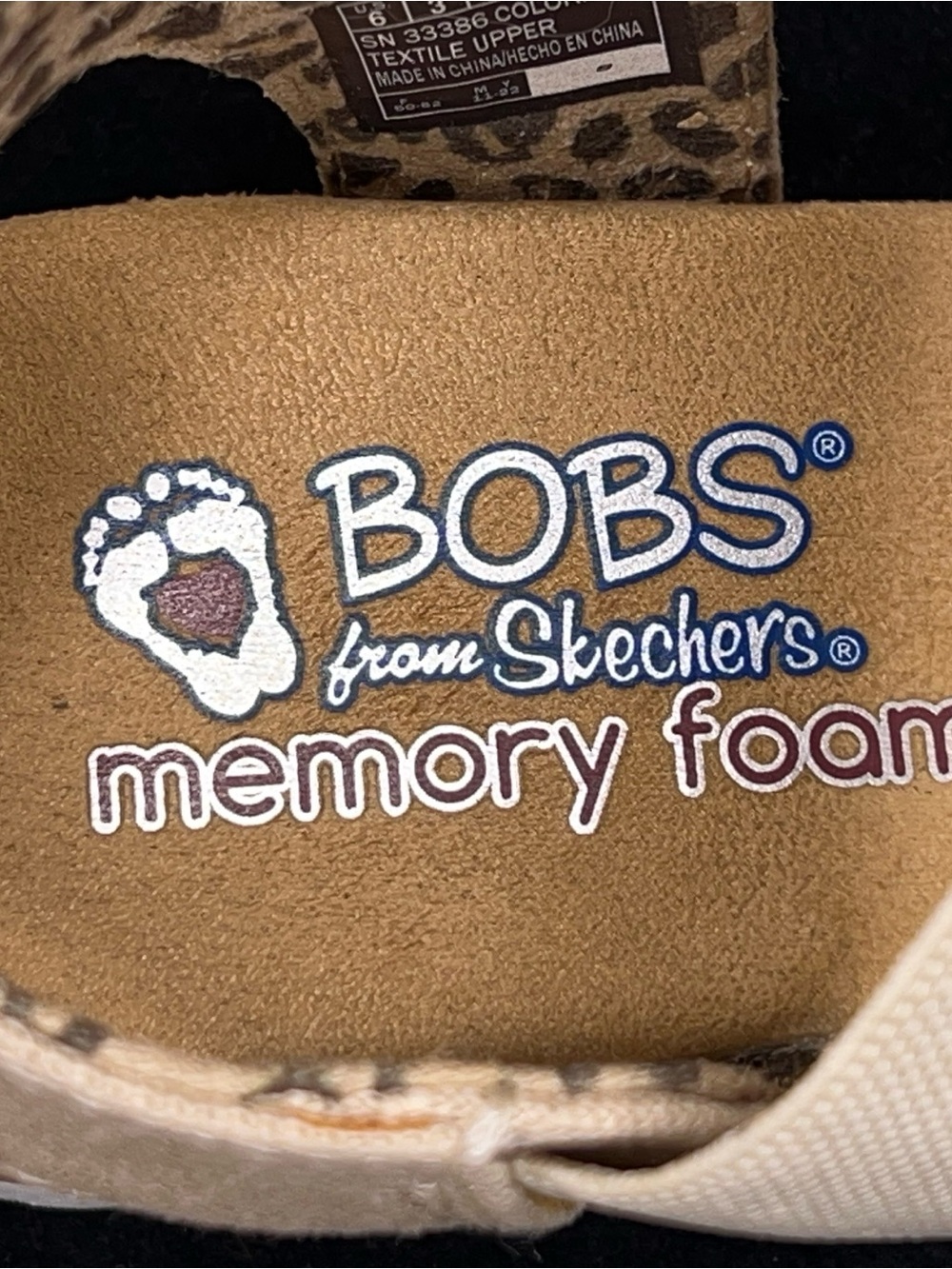 Size 6 Women’s Bobs Sandals Beige Tan Comfort Memory Foam Espadrilles - Picture 8 of 15